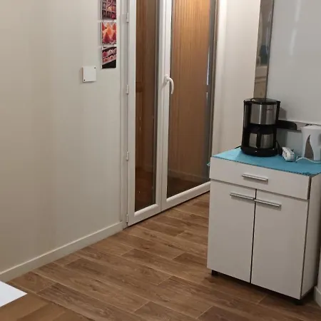 Familial Et Rural * Vernines